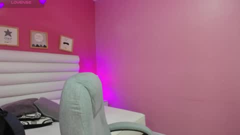 violet_sinclair online show from 23, 5, 2026
