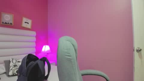 violet_sinclair online show from 30, 5, 2026