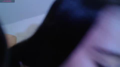 violet_tay1 online show from 4, 12, 2025