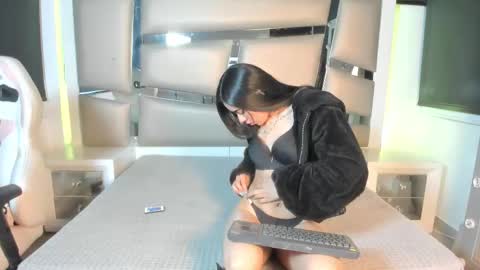 Snapshot of violeta__jade chatting on 29, 9, 2025 violeta__jade online show from 29, 9, 2025
