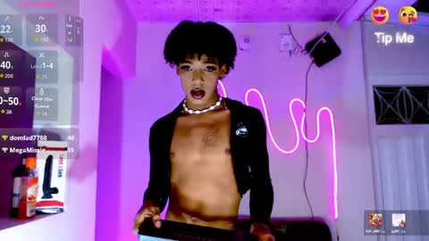 violeta_r_01 online show from 25, 6, 2026