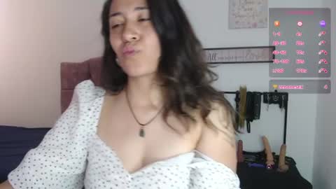 Snapshot of violeta_scott_ chatting on 25, 6, 2026 violeta_scott_ online show from 25, 6, 2026