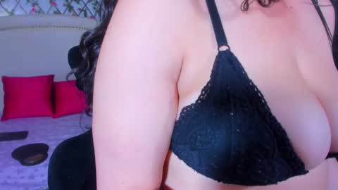 Snapshot of violetaangelsx chatting on 30, 1, 2025 Viollet online show from 30, 1, 2025