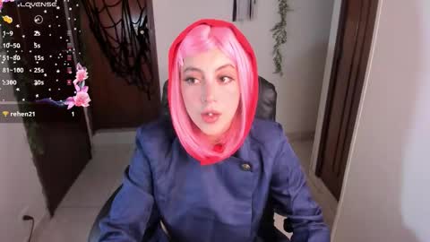 Snapshot of violetaarey chatting on 17, 10, 2025 Violeta Help me reach 150 thumbs up online show from 17, 10, 2025