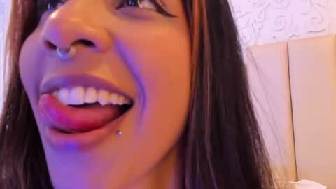 Violeta online show from 27, 7, 2026