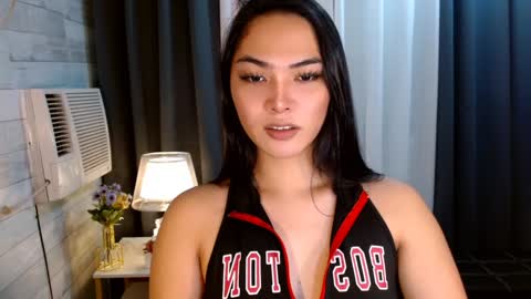 Snapshot of violetasha chatting on 7, 12, 2024 violet online show from 7, 12, 2024