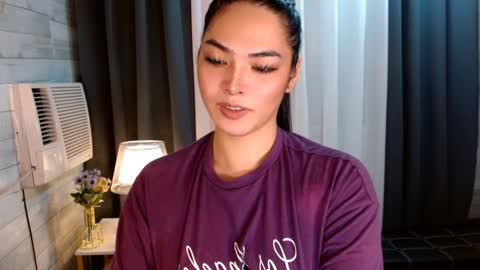 Snapshot of violetasha chatting on 9, 12, 2024 violet online show from 9, 12, 2024