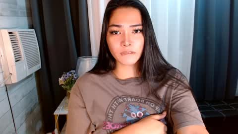 Snapshot of violetasha chatting on 21, 12, 2024 violet online show from 21, 12, 2024
