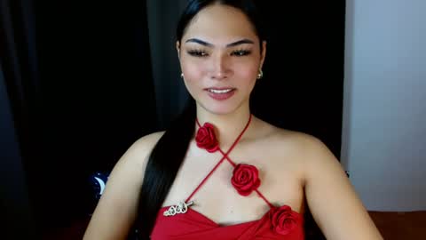Snapshot of violetasha chatting on 2, 2, 2025 violet online show from 2, 2, 2025