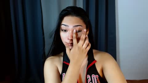 Snapshot of violetasha chatting on 3, 2, 2025 violet online show from 3, 2, 2025