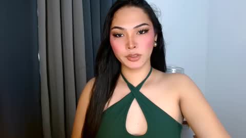 Snapshot of violetasha chatting on 10, 2, 2025 violet online show from 10, 2, 2025