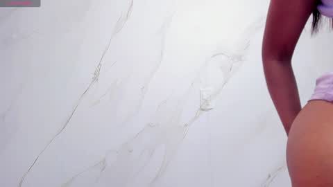 VIOLETA online show from 31, 1, 2025