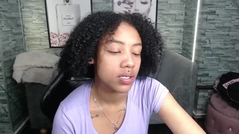 violeth_b online show from 17, 9, 2025