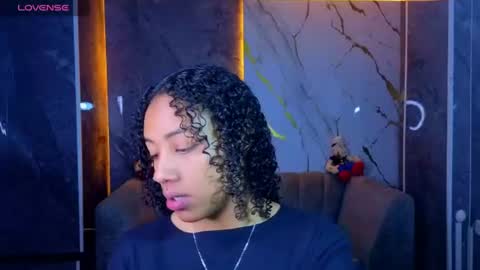 violeth_b online show from 8, 7, 2026