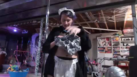 Snapshot of violethooper chatting on 15, 5, 2026 Violet Hooper online show from 15, 5, 2026