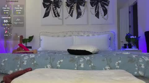 VioletBaby online show from 30, 7, 2026