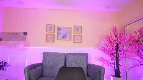 violetjonesx online show from 14, 5, 2026