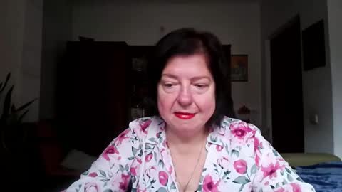 Snapshot of violetpulse chatting on 14, 11, 2025 violetpulse online show from 14, 11, 2025