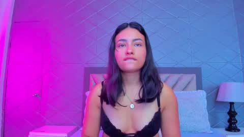 Violet Rousse online show from 9, 2, 2026