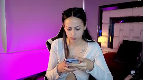 Snapshot of violetskinny chatting on 11, 7, 2026 violetskinny online show from 11, 7, 2026
