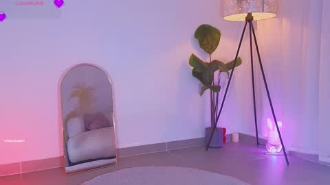 violetssweet online show from 19, 1, 2026