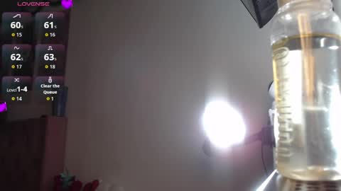 Snapshot of violett_brown9 chatting on 31, 5, 2026 violett_brown9 online show from 31, 5, 2026