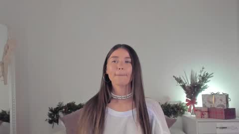 Snapshot of violetta_finch chatting on 9, 1, 2025 violetta_finch online show from 9, 1, 2025