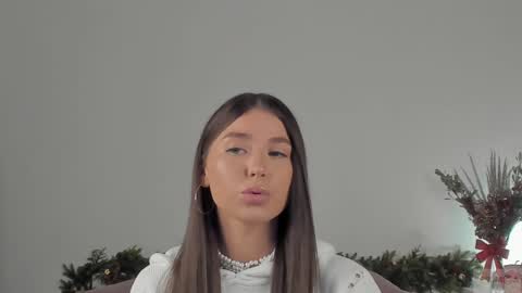 Snapshot of violetta_finch chatting on 20, 1, 2025 violetta_finch online show from 20, 1, 2025