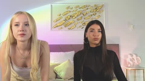 Snapshot of violetta_finch chatting on 28, 9, 2025 violetta_finch online show from 28, 9, 2025