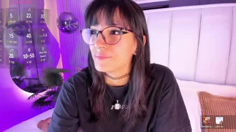 violettacolinss online show from 28, 4, 2026