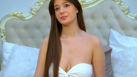 ViolettaCosmo online show from 15, 11, 2025