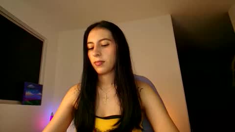 Violetta....Follow me in Twitter... online show from 17, 1, 2026