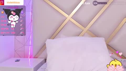 Snapshot of violettbloss chatting on 29, 12, 2024 Violeta online show from 29, 12, 2024