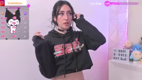 Snapshot of violettbloss chatting on 5, 2, 2025 Violeta online show from 5, 2, 2025