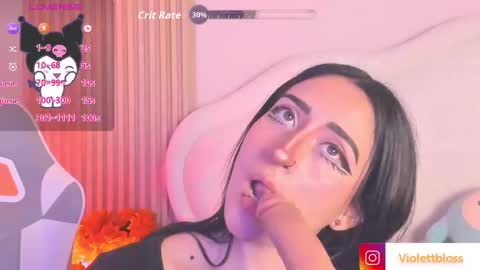 Snapshot of violettbloss chatting on 12, 9, 2025 Violeta online show from 12, 9, 2025