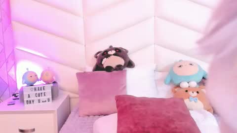 Snapshot of violettbloss chatting on 3, 2, 2026 Violeta online show from 3, 2, 2026