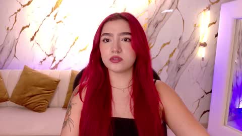 Violett Castel online show from 2, 11, 2025