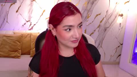 Violett Castel online show from 19, 11, 2025