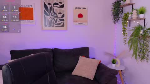Snapshot of violettcastel chatting on 20, 4, 2026 Violett Castel online show from 20, 4, 2026