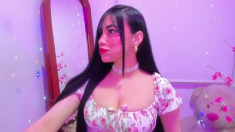 violette_laurent online show from 10, 5, 2026