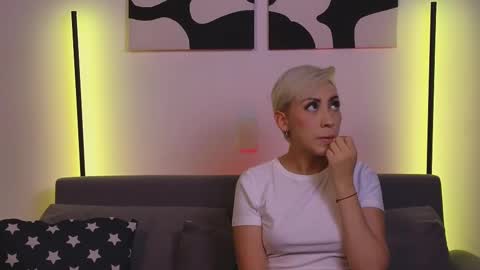 Violet online show from 2, 3, 2025