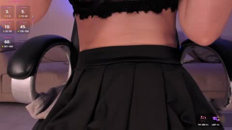 Violett  online show from 26, 2, 2025