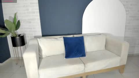 Snapshot of violetthansson chatting on 4, 6, 2026 Violett online show from 4, 6, 2026
