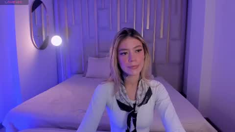 Snapshot of violetthansson chatting on 24, 6, 2026 Violett online show from 24, 6, 2026
