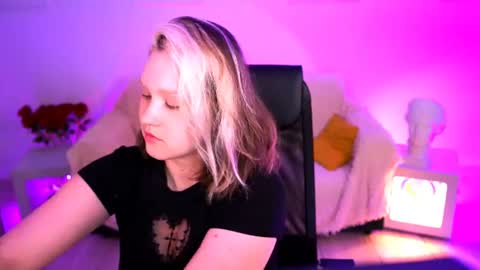 Violett online show from 8, 7, 2026
