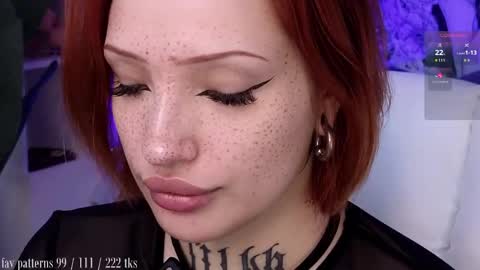 Snapshot of violetvio1ator chatting on 22, 4, 2026 Dommy mommy online show from 22, 4, 2026
