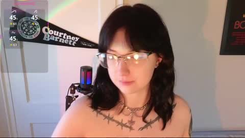 Snapshot of violetwinter666 chatting on 7, 3, 2025 Violet Winter  indie sleaze goth girl next door online show from 7, 3, 2025