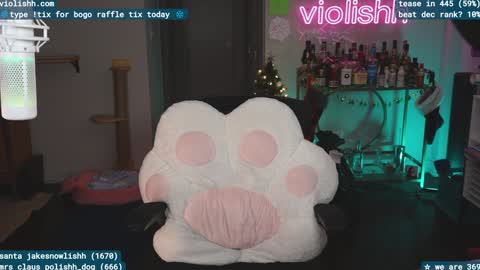 follow me on twitter violishh and ig violishh  online show from 18, 12, 2024