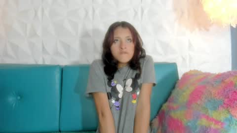 Snapshot of viollet_saens chatting on 22, 5, 2026 viollet_saens online show from 22, 5, 2026