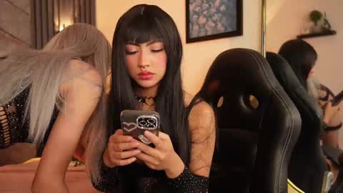 viollettebylyly online show from 16, 9, 2025